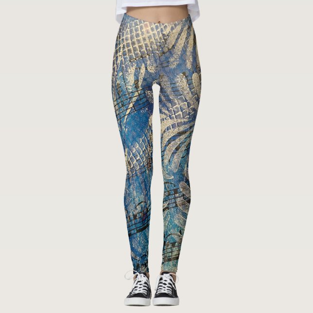 Legging Partitura Pintada Azul e Branco Caprichosa em Cama (Frente)