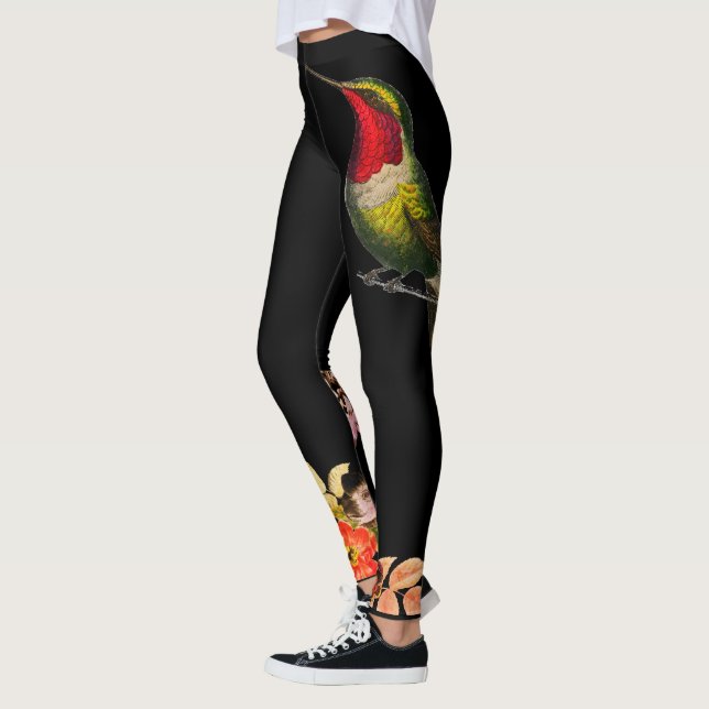 LEGGING PÁSSAROS HUMMINGBIRD E FLORES NEGROS DE PALAVRAS P (Esquerda)