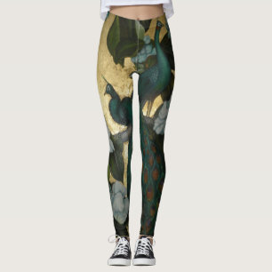 Legging Pavões em uma árvore da magnólia