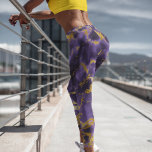 Legging Pedra de Mármaco Dourada, violeta, púrpura,<br><div class="desc">Este design foi criado através da arte digital. Pode ser personalizado clicando no botão personalizar e alterando a cor, adicionando um nome, iniciais ou as suas palavras favoritas. Entre em contato comigo em colorflowcreations@gmail.com se você quiser usar este design em outro produto. Compre minha pintura de acrílico abstrato original para...</div>