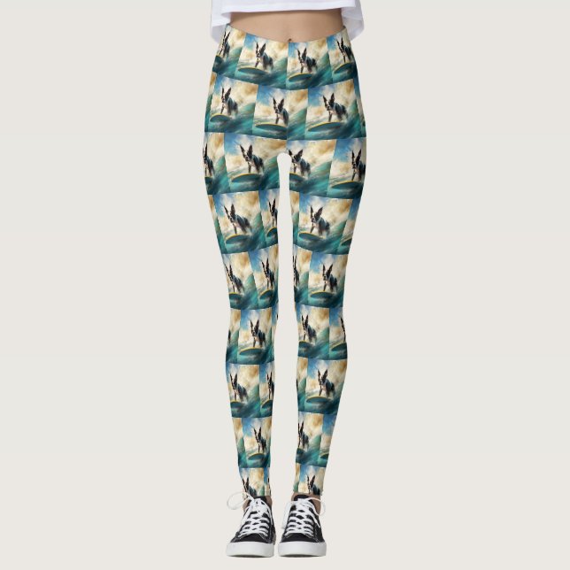 Legging Pintura de Boston Terrier Surfando na Praia (Frente)