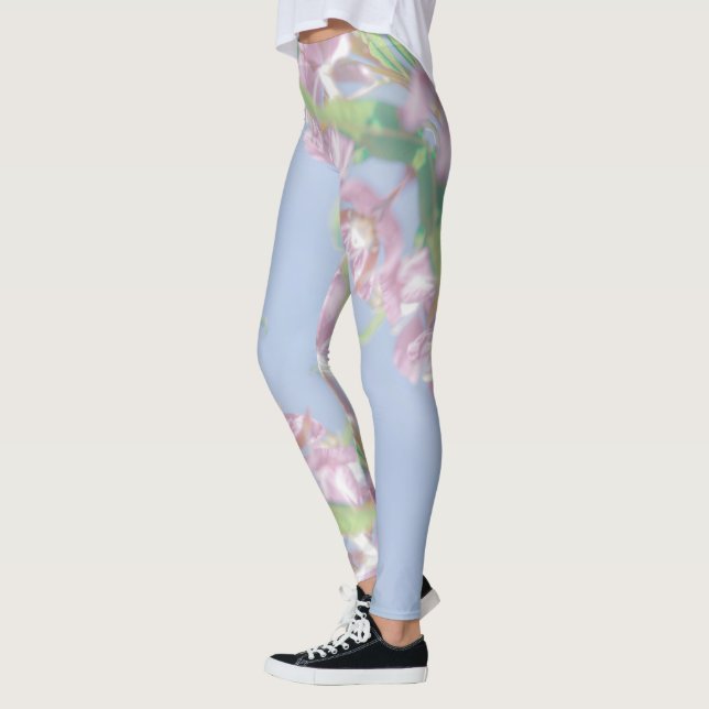 Legging Plantas Verdes do Céu Azul Deixam Flores Roxas (Esquerda)