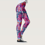 Legging Púrpura Rosa Púrpura, Cor de Água Pintada<br><div class="desc">Volte para estas leggings super divertidas com um padrão de flores brancas,  cor-de-rosa e roxas. Perfeito para um evento especial,  treino na academia,  festa de jardim ou festival.</div>