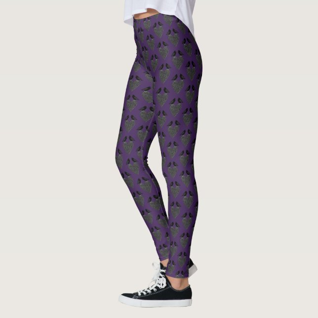 Legging Ravens Góticos e Coração Negra (Esquerda)