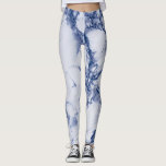 Legging Textura Azul Escuro do Mármore<br><div class="desc">Leggings. Apresentado em um design de padrão de mármore azul escuro. ⭐ 99% dos meus designs na minha loja são feitos em camadas. Isso facilita o redimensionamento e a movimentação de gráficos e textos para que cada produto seja ajustado perfeitamente. ⭐ (Não se esqueça de redimensionar ou mover gráficos, se...</div>