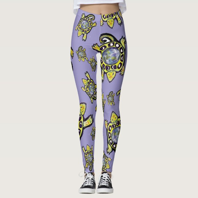 Legging Turtle Earth Moon Maureen Girard Whimsic (Frente)