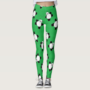 Legging urso panda sobre grama verde