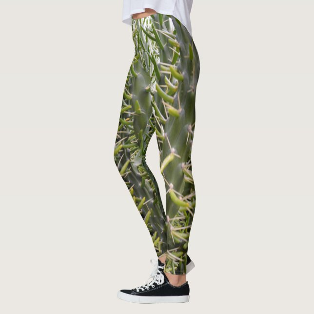 Legging "Verdant Sentinels: A Majestade Rápida de Cactus (Esquerda)