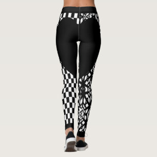 Legging Xadrez Preto e Coração de Renda