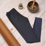 Leggings de madeira azul de Marinho de Tendência d<br><div class="desc">Marinho na moda Leggings azuis sutis ombre da nossa coleção de cores de tendência Autumn e Winter 2023/24 oferecem charme de eterno. Estas Leggings em forma de "Ombre Cyan Leggings" apresentam um gradiente, desaparecendo do escuro no topo para a cor mais clara/mais clara nas pernas. Estas leggings são uma forma...</div>
