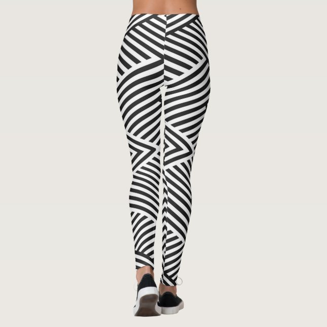 Leggings Ilusão Listrada Preto e Branco (Verso)