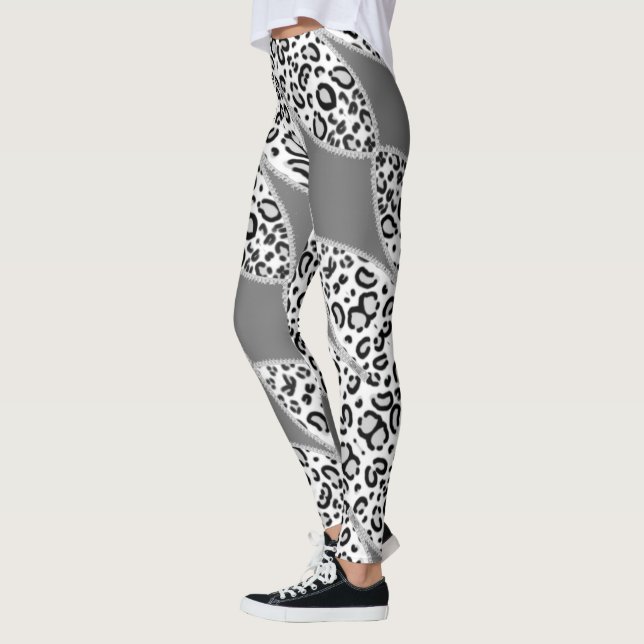 Leggings leopardo en gris con blanco. (Esquerda)