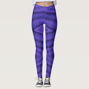 Leggings roxos com um padrão listrado geométrico