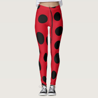 Leggings Vermelhas e Pontos Pretos da Joaninha
