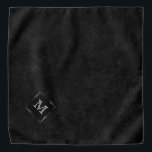 Lenço Onyx Black Velvet | Monograma de Grunge Chalkboard<br><div class="desc">Paleta de humor dramática com fundo de veludo esmagado, de inspiração gótica escura e rica, da coleção "Moody Jewel Tones". Este design apresenta uma textura de cor d'água de veludo inspirada em tons de joia profundos. A aparição metálica falsa dá-lhe uma sofisticação limpa e um aspecto personalizado. O moderno gradiente...</div>