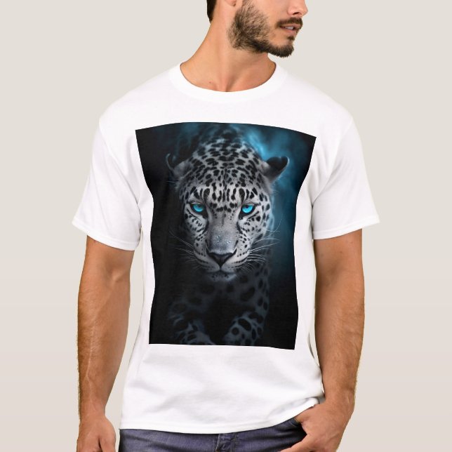 Leopardo com Olhos Azuis - Camiseta Única da Vida  (Frente)