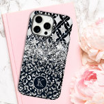 Leopardo Moderno do Monograma - Largura de Impress<br><div class="desc">A Capa de telefone de Maiúsculas Personalizada do iPhone 15 Pro Max com Leopardo Moderno de Monograma, brilho digital e padrão geométrico de impressão de leopardo azul e prata, personalizado com seu monograma personalizado. Presente perfeito para ela no Natal, aniversário, Dia de as mães e muito mais se for namorada,...</div>