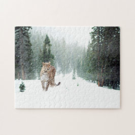 Leopardo selvagem na Quebra-cabeça de Snow Jigsaw
