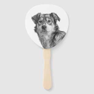 Leque Cão Monocromático Refinado de Raça Mista Grande