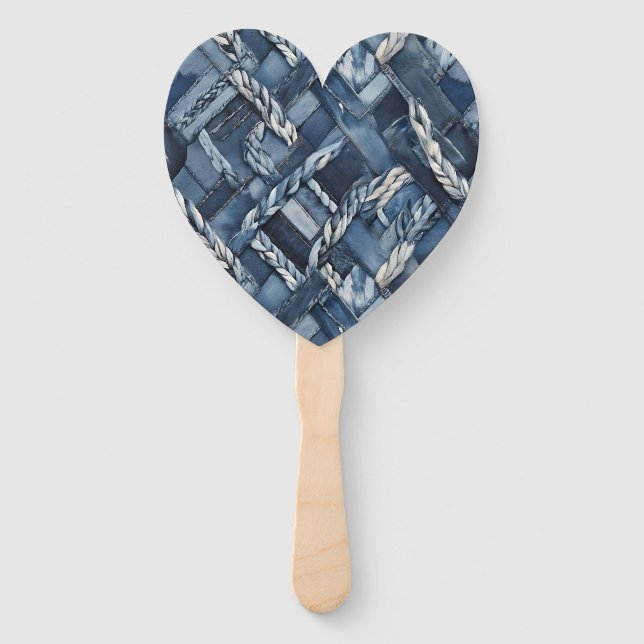 Leque Denim Distressido Escuro com Remendo e Tranças (Frente)