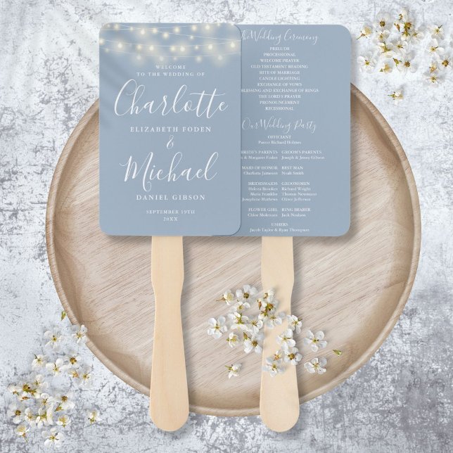 Leque Luzes de Corda Azuis Desbotadas Programa de Casame (Dusty Blue String Lights Script Wedding Program Hand Fan)