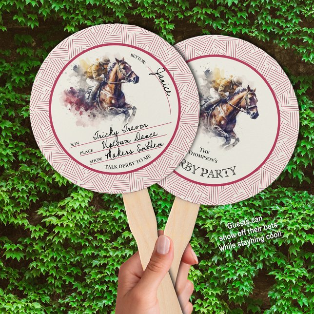 Leque Win Place Show Racecavalo Derby Red (Guests can write their derby bets on one side of these hand fans and stay cool at your party.)