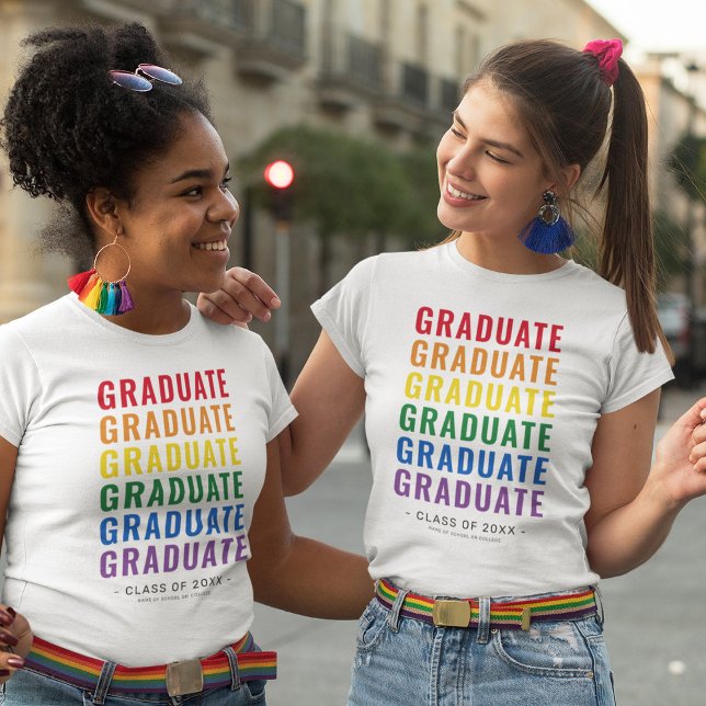 LGBTQ Formando do Orgulho Arco-Íris T-Shirt (Criador carregado)