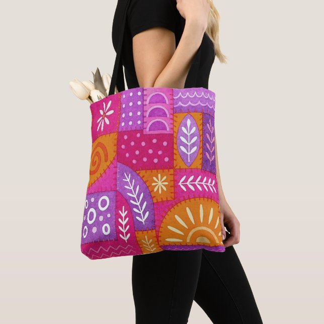 Linda Bolsa de Tote com Padrão Boêmio (Close Up)