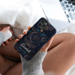 Linda Lua e Estrela Celestiais Personalizadas<br><div class="desc">A personalização nesta lua solar celestial e capas de iphone estelar é perfeita para qualquer fã das estrelas! Com dezenas de belos designs em nosso compro, você pode encontrar um design que reflita perfeitamente sua personalidade. E como nossas capas são feitas de materiais duráveis, você pode ter certeza de que...</div>
