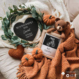 Lindo anúncio de gravidez no outono