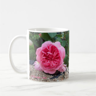 Lindo caneca de Rosa Floral do Jardineiro Rosa