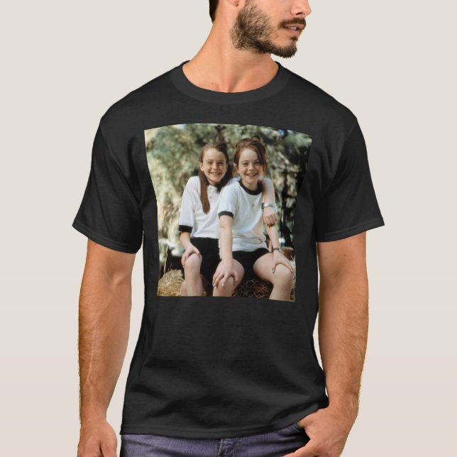Lindsay Twins Lohan Classic T-Shirt (Frente)