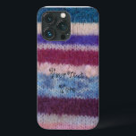 listras coloridas estilo vintage design<br><div class="desc">A design original desta incomum e peculiar capa de telefone6 tem uma aparência muito tradicional de malha manual, a imagem listrada de malha foi tirada de uma fotografia de um padrão original de malha manual. O pedaço original de tricô colorido foi fotografado para mostrá-lo com aparência natural e "pré-amado" que...</div>