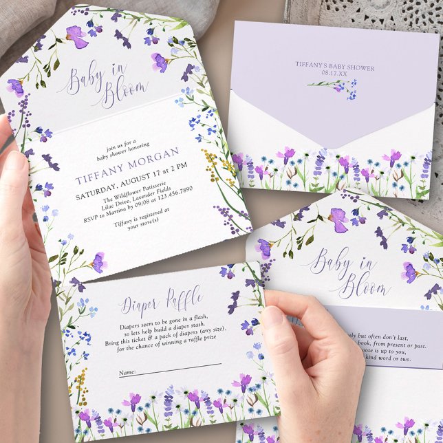 Livro de Chuvinha de Bebê Roxa e Fraldas (Trifold Baby Shower Invitation. All-in-One design with book request + tear-off Diaper Raffle Ticket)