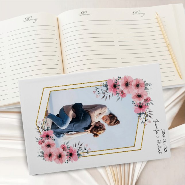 Livro De Visitas Casamento de Fotografias Douradas Florais do Blush (Capture memories in style with our Elegant Blush Floral Gold Frame Photo Wedding Guest Book.)