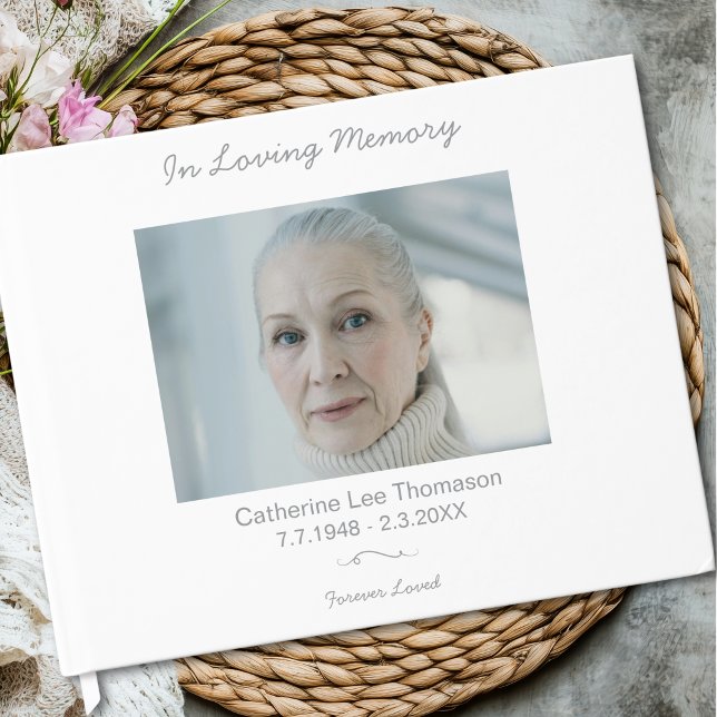 Livro De Visitas Elegant Simple In Loving Memory Funeral Guest Book (Elegant Simple In Loving Memory Funeral Guest Book)
