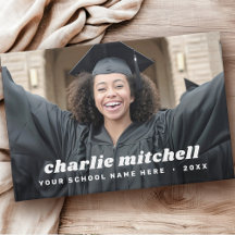 Fonte retrô para foto de formatura de graduação