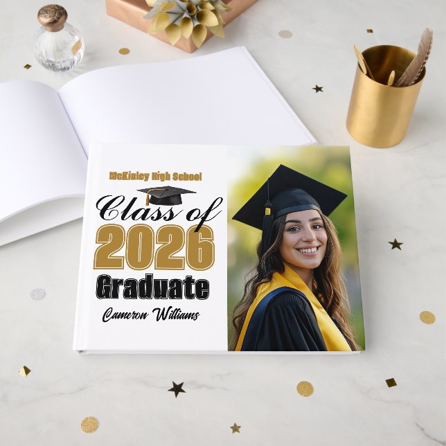 Livro De Visitas Gold Class of 2026 Graduation Photo (Frente aberta)