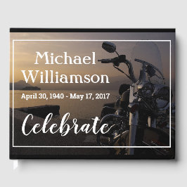 Livro De Visitas Motociclo Próximo à Celebração da Vida da Água