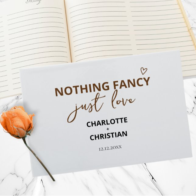 Livro De Visitas Nada De Rico Apenas Amor (Nothing Fancy Just Love Guest Book from Ricaso. Colorful, bold book for newly weds & guests)