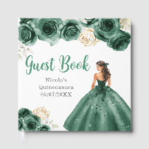 Princesa Floral em Vestido Verde Escuro Quinceaner