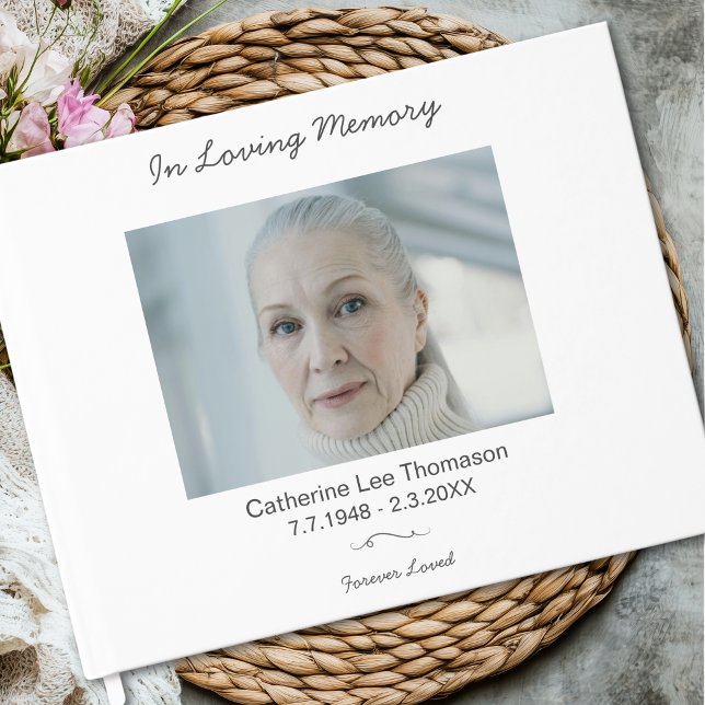 Livro De Visitas Simple Elegant In Loving Memory Funeral Guest Book (Simple Elegant In Loving Memory Funeral Guest Book)