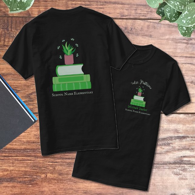 Livros Verdes e Camiseta de Professores de Plantas (Green Book and Houseplant School Staff T-shirt)