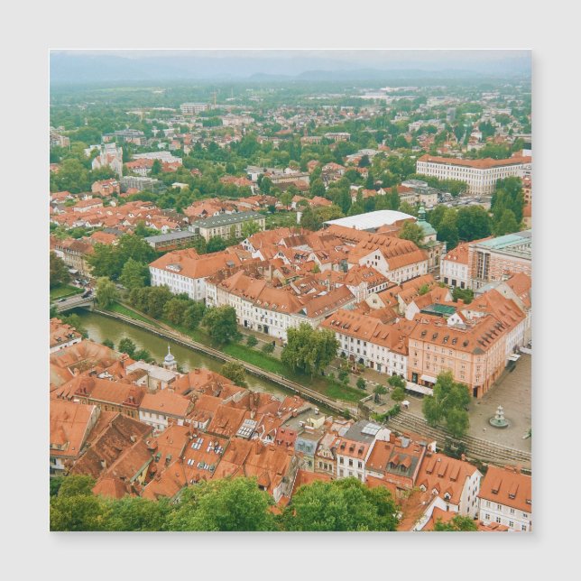 Ljubljana de cima (Frente)