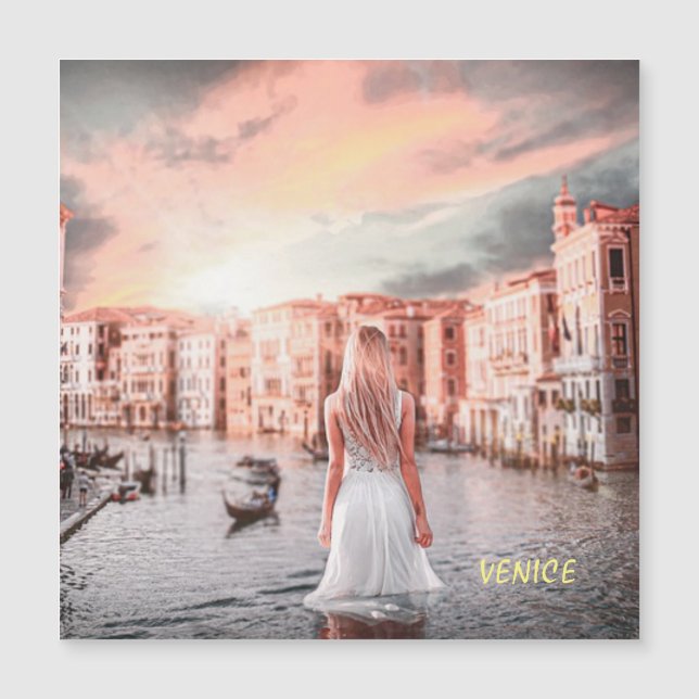 Loira Em Veneza Romântica (Frente)