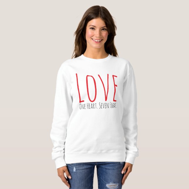 Love - One Heart. Seven Forms T-Shirt (Frente Completa)