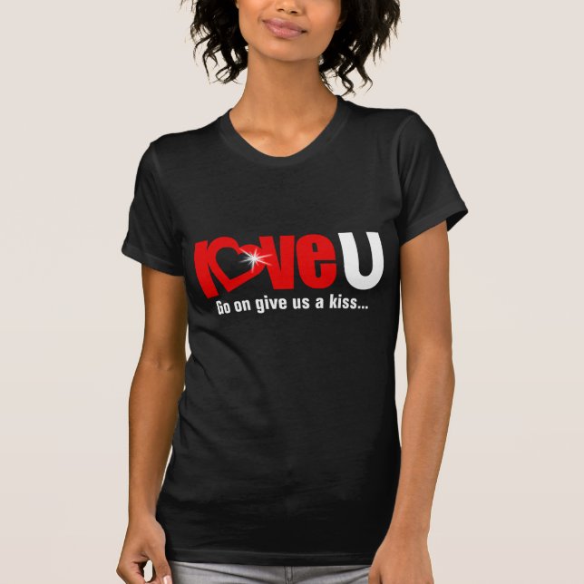 "Love U" nos dê um beijo na camiseta da menina ver (Frente)