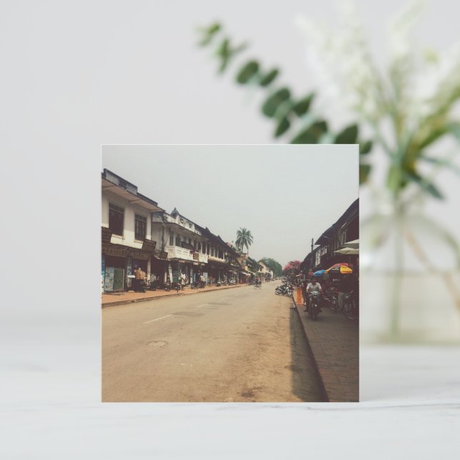 Luang Prabang - Laos (Em pé/Frente)