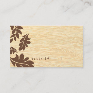 Lugar Woodgrain com cartão de escolta de folhas