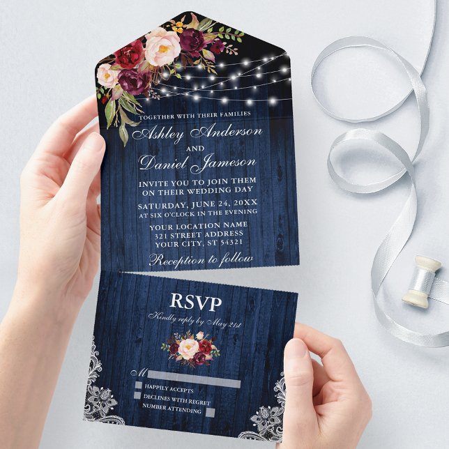 Luz Azul-Floral De Casamento Russo (All In One Wedding Invitation with tear off RSVP Card)